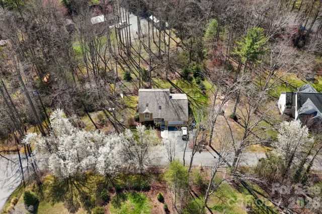 145 Fox Glen Drive