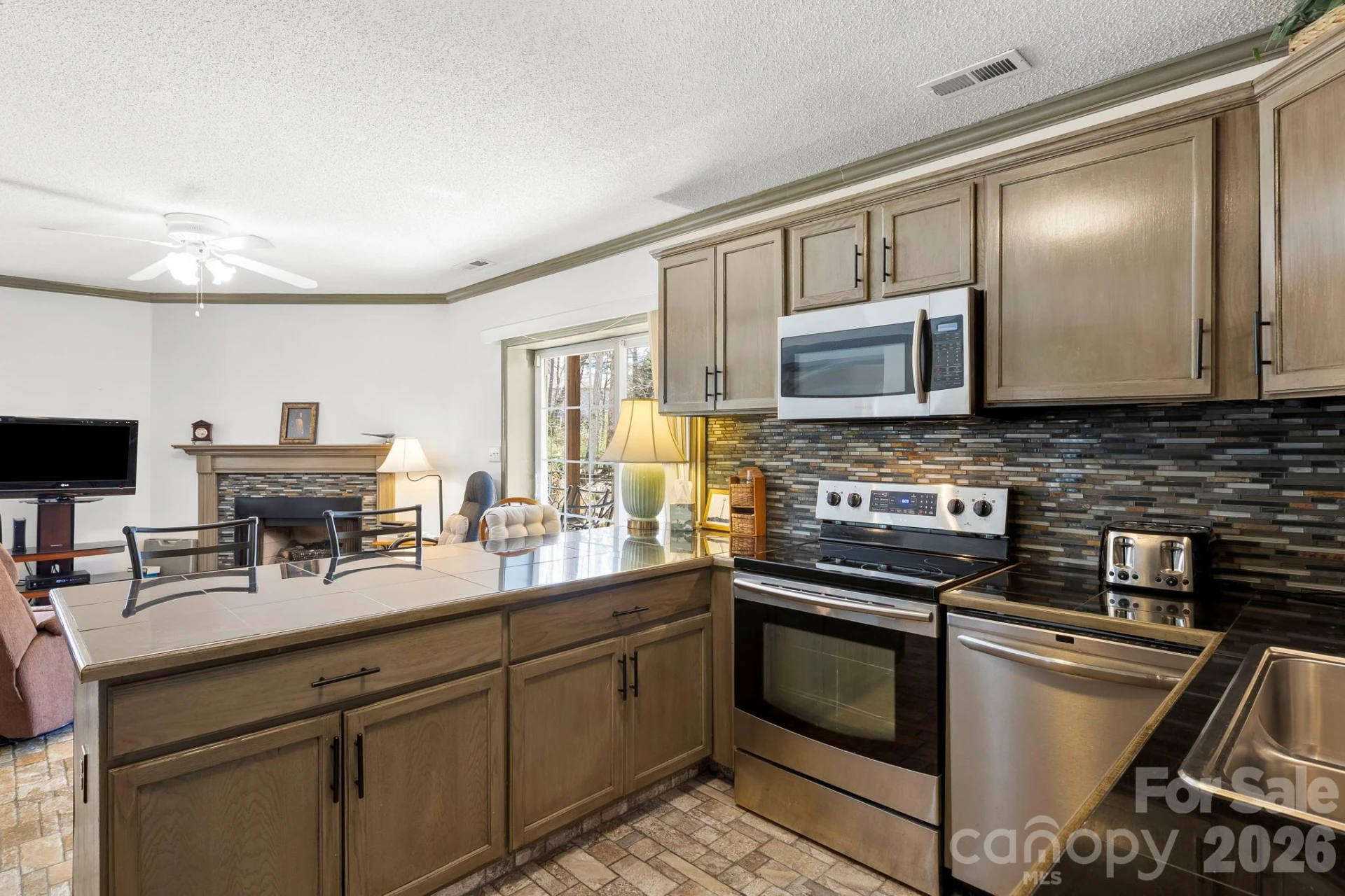 145 Fox Glen Drive - Photo 9