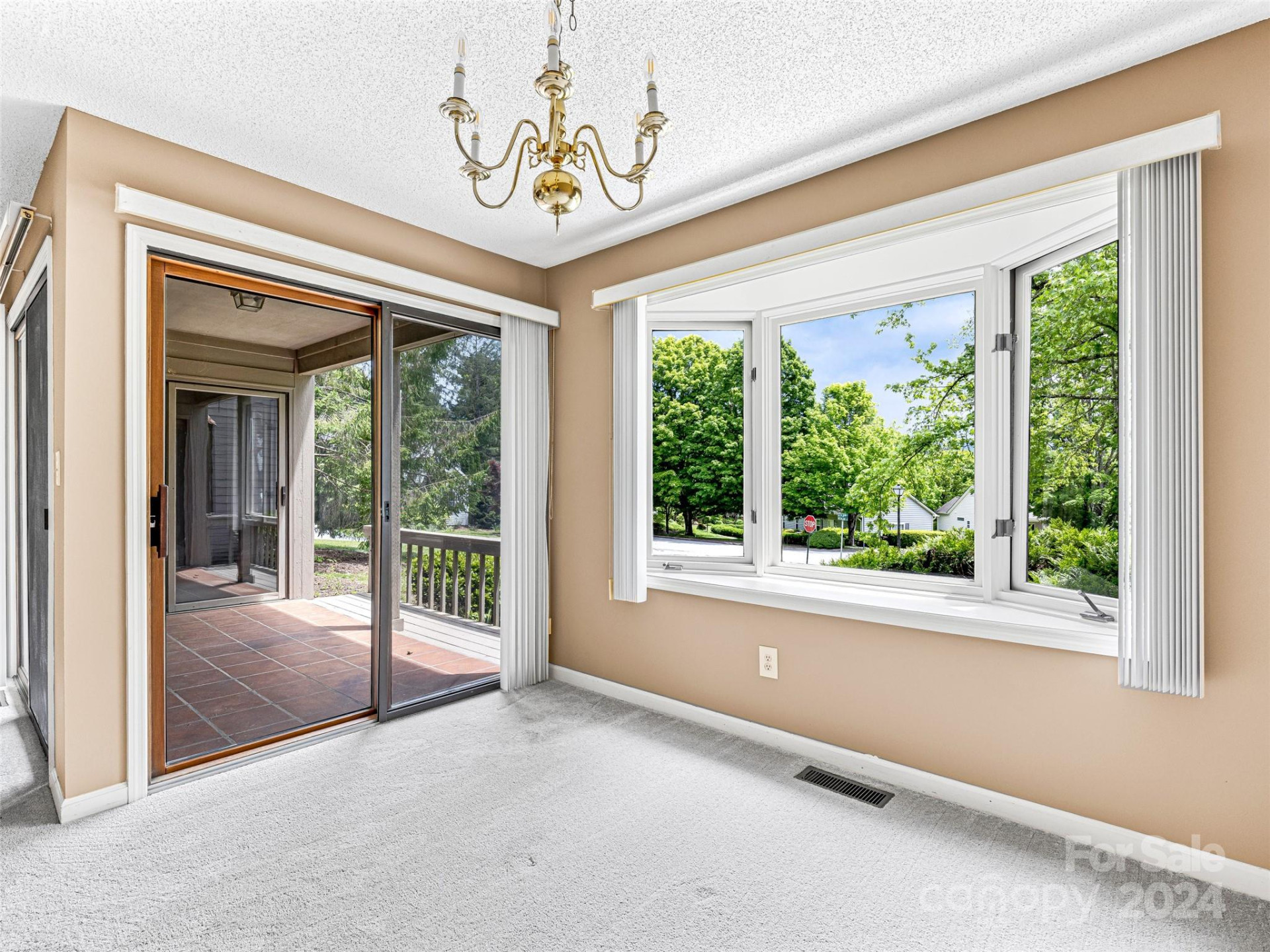 23 Eagle Run - Photo 10