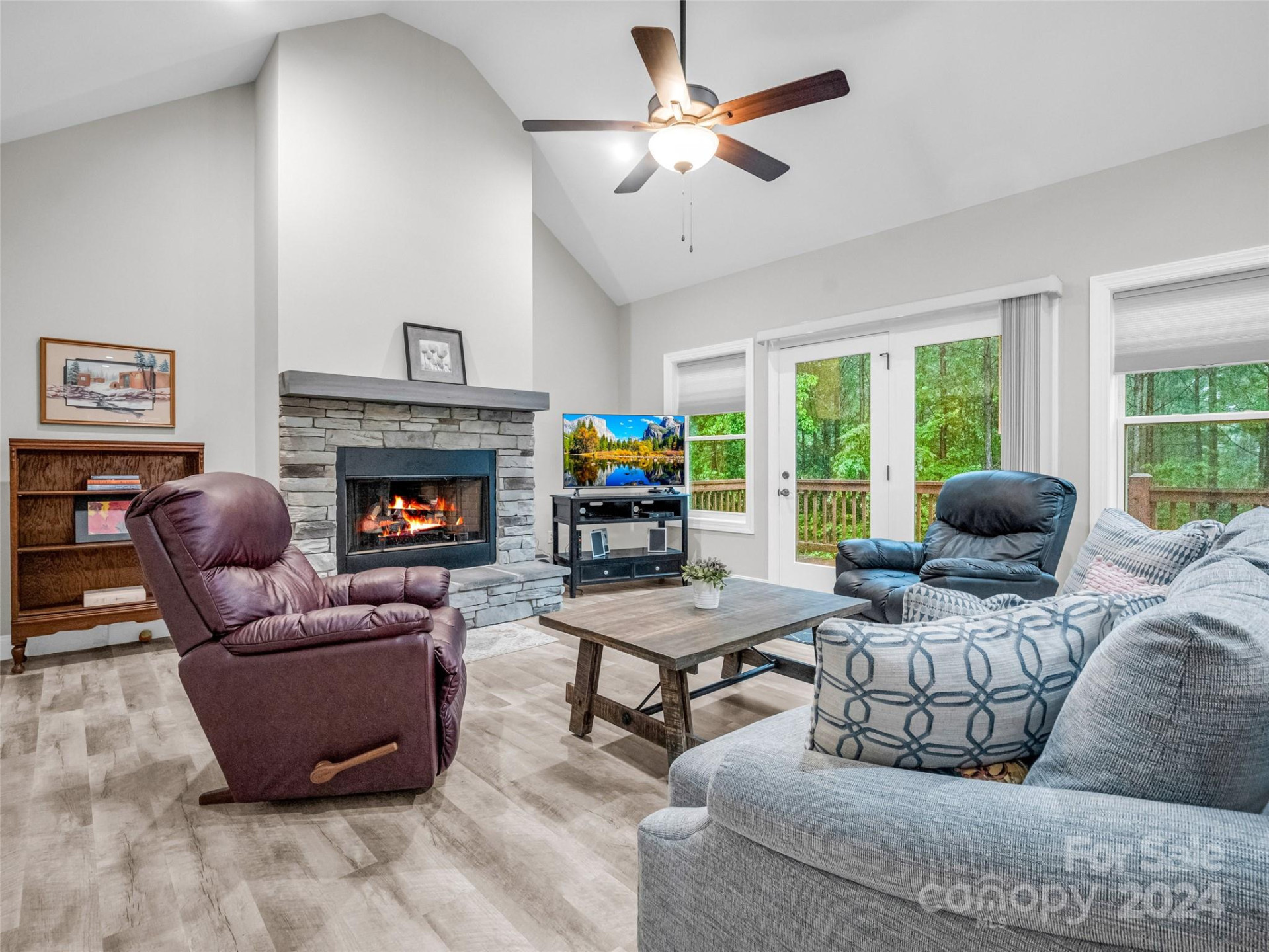 10305 Green River Cove Road - Photo 8