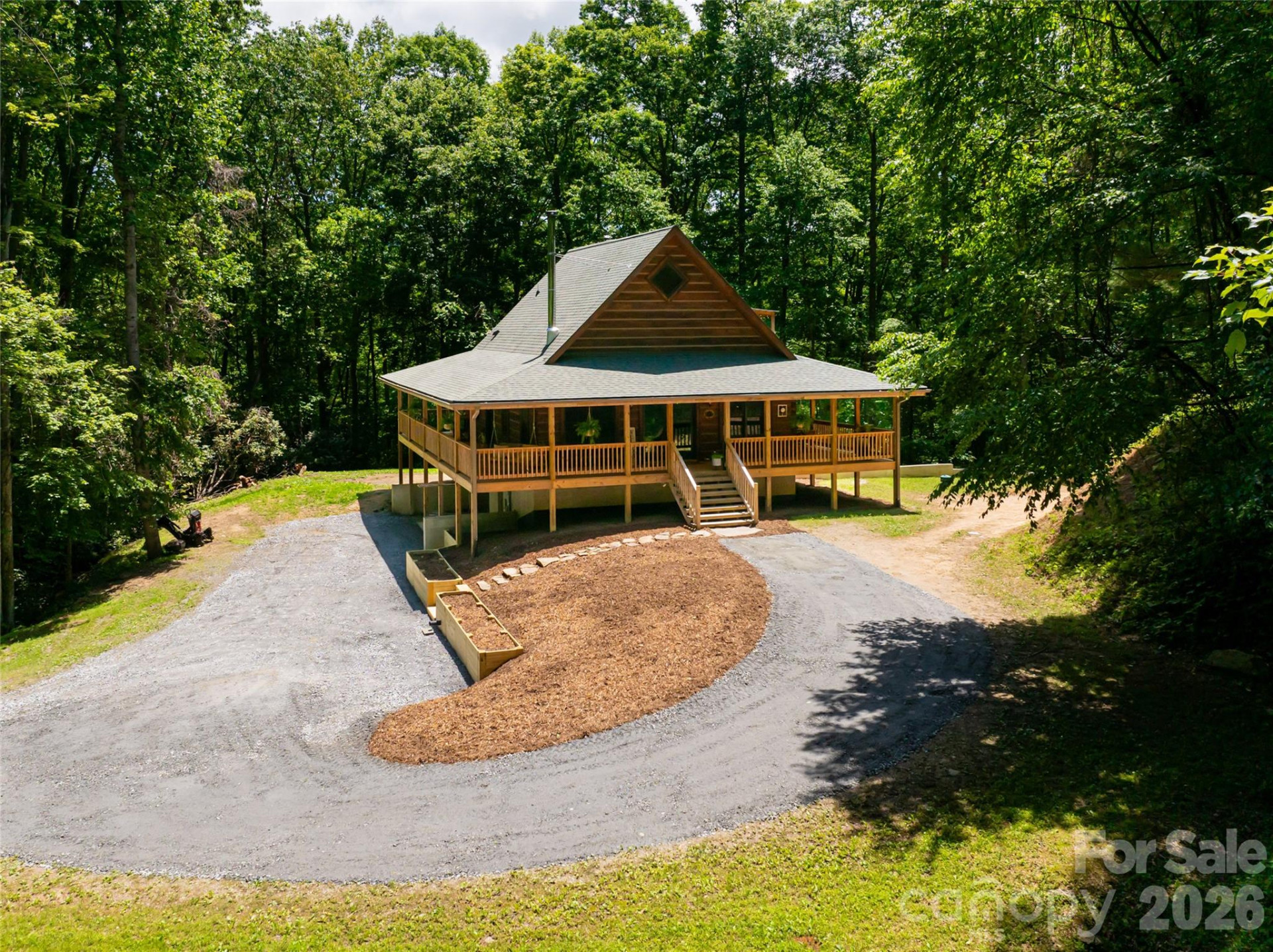1063 Lower Loop Drive
