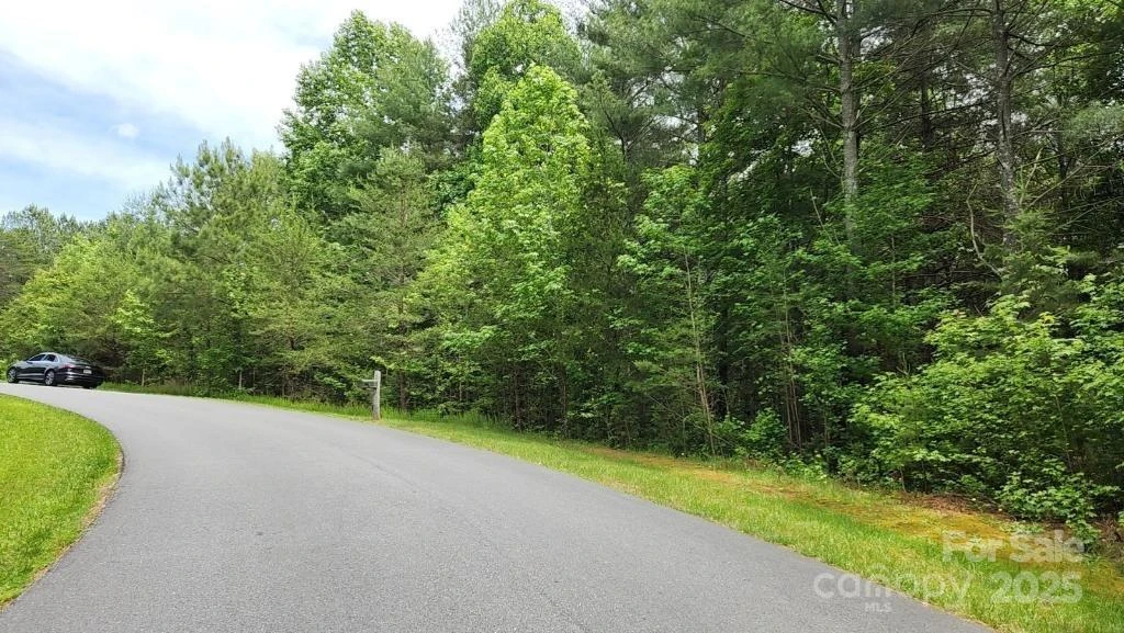 5339 Knollview Drive - Photo 11