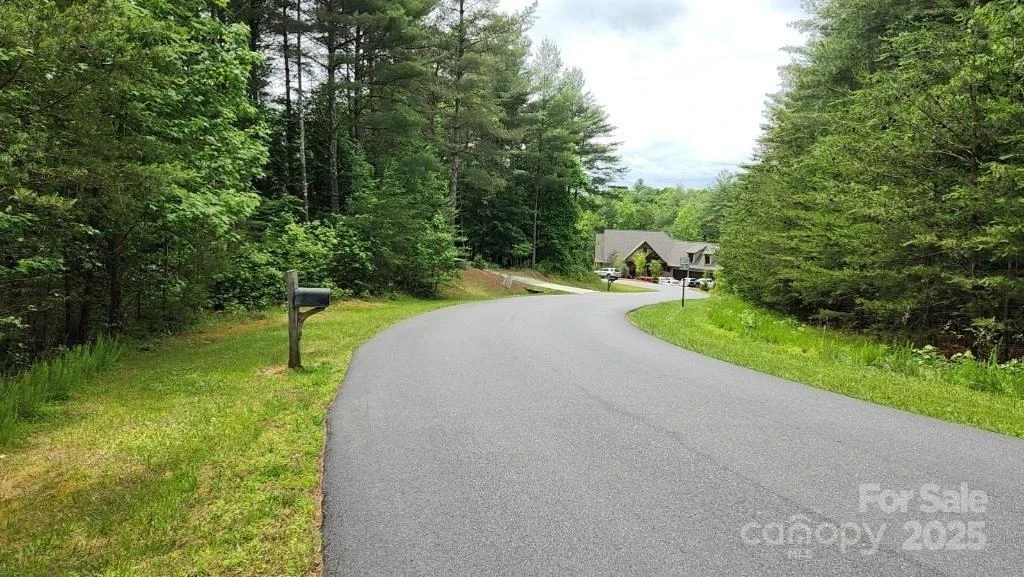 5339 Knollview Drive - Photo 9