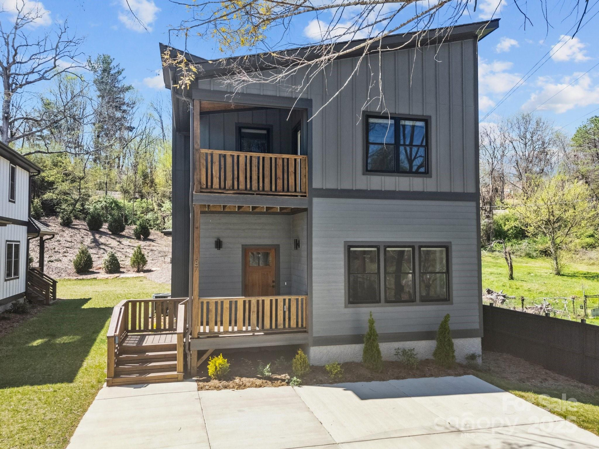 87 Glendale Avenue - Photo 2