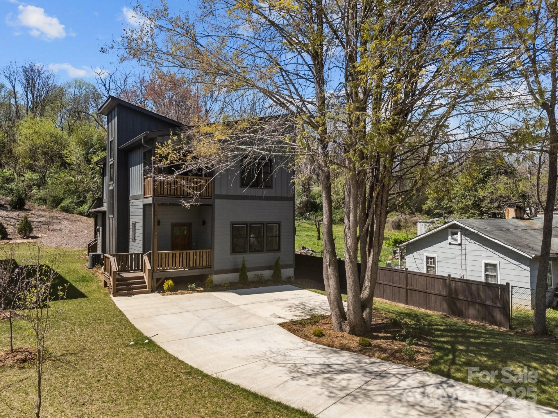 87 Glendale Avenue - Photo 3