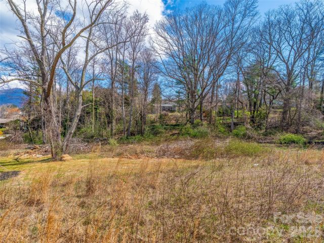 105 Round Table Trail