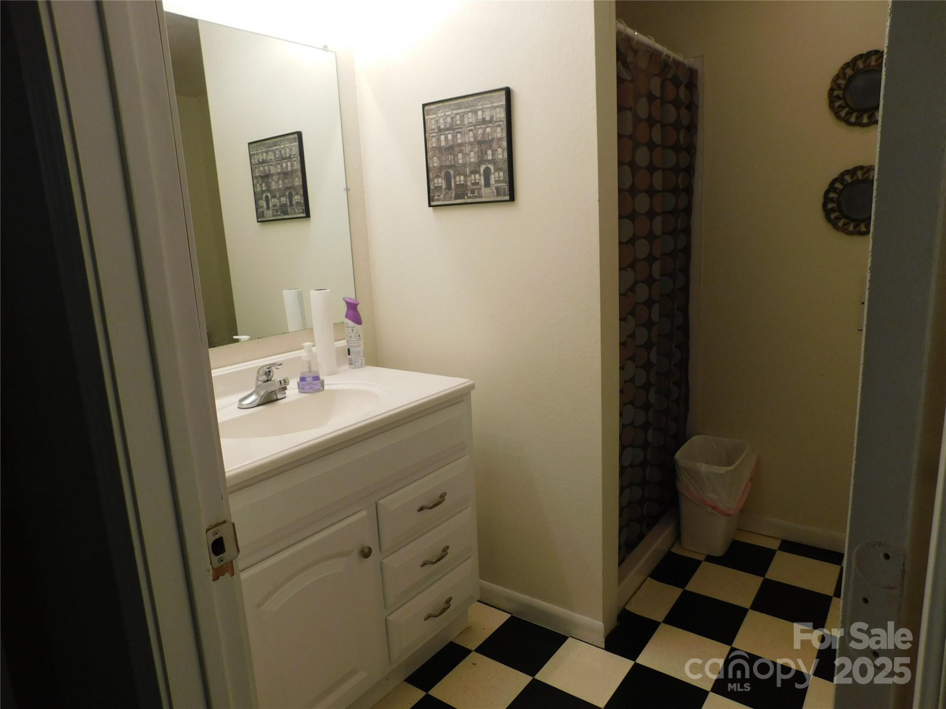 7320 Asheville Highway - Photo 21