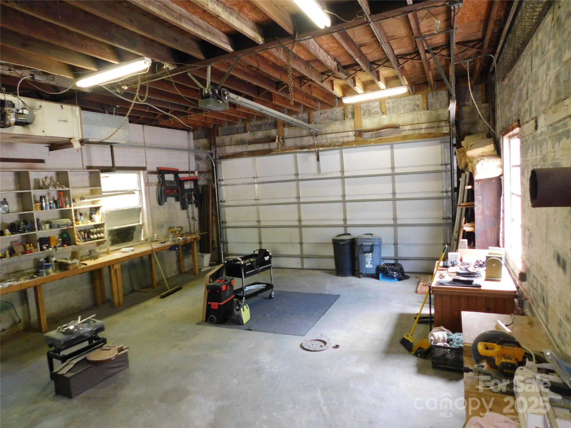 7320 Asheville Highway - Photo 25