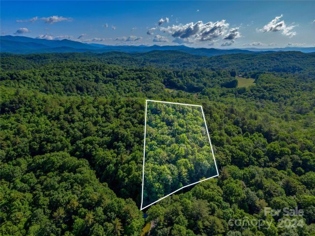 TBD (HM 103) Hawk Mountain Road, Lake Toxaway, NC, 28747