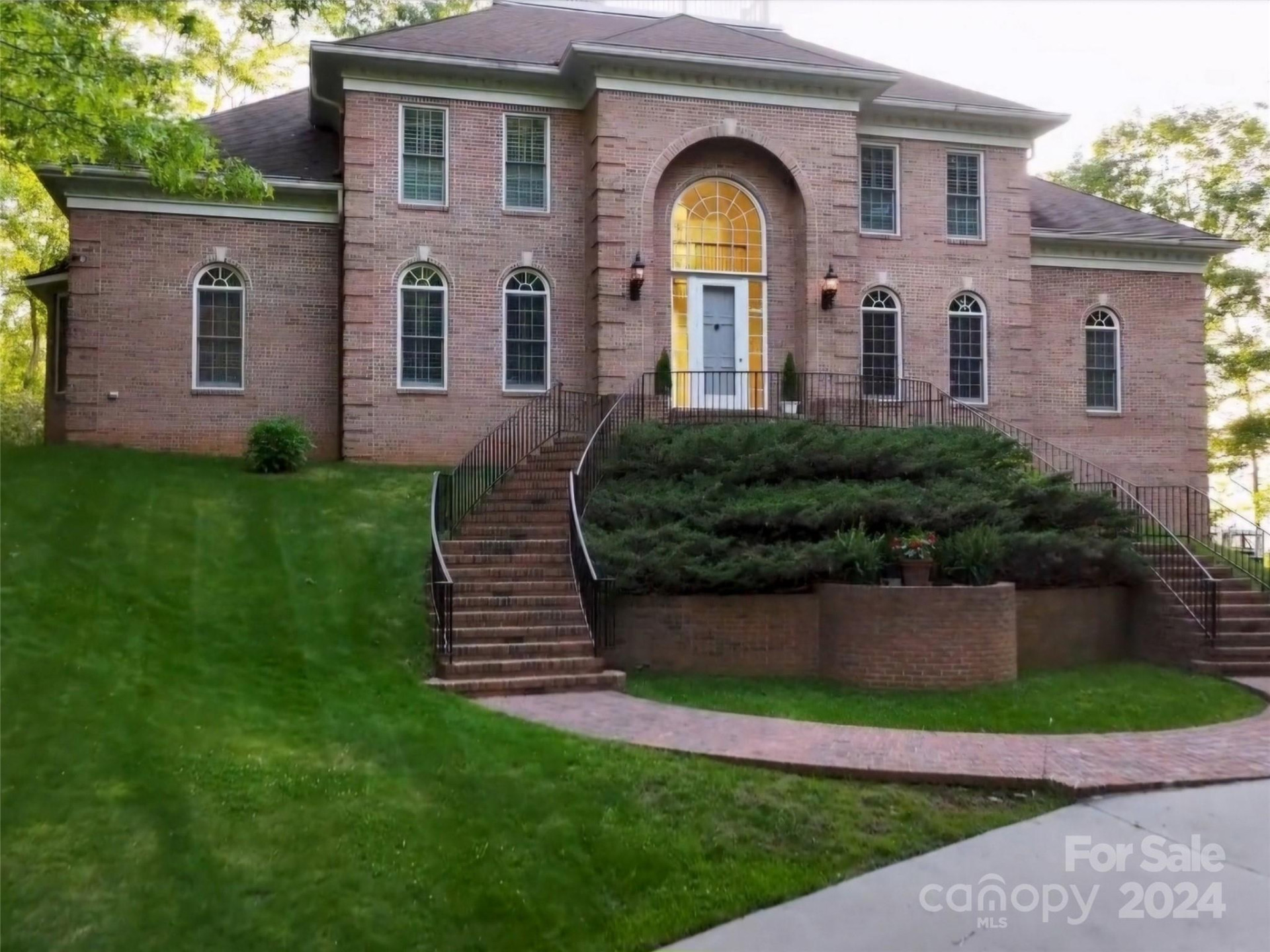 1767 Ridge Way Street - Photo 2