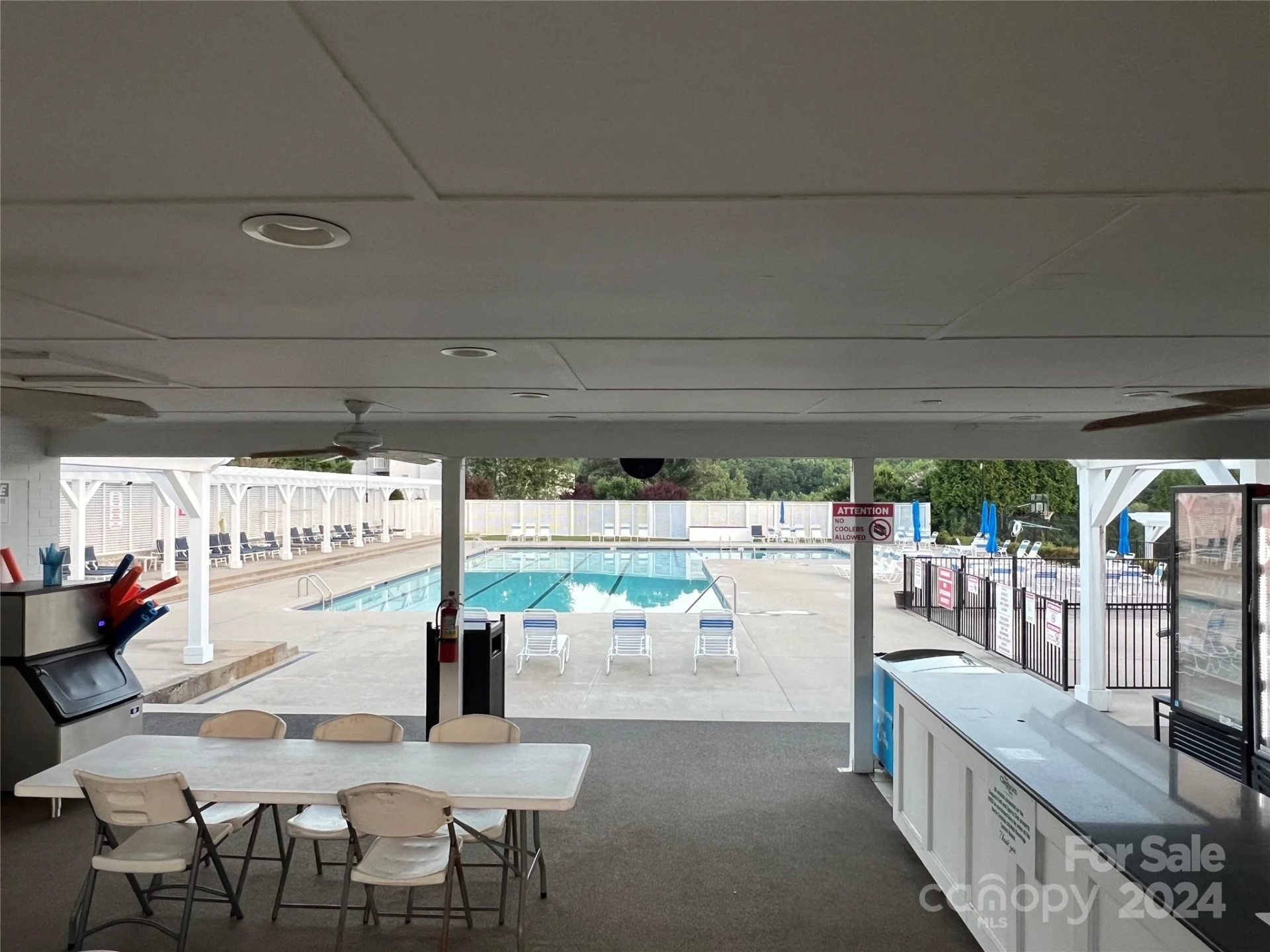 000 Moss Drive - Photo 12