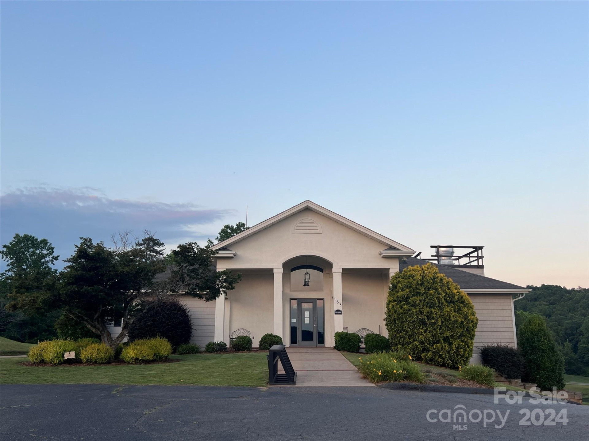 000 Moss Drive - Photo 7