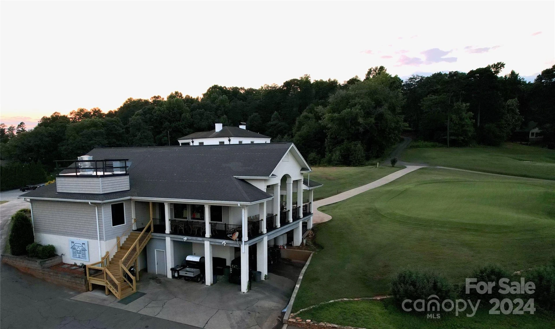 000 Moss Drive - Photo 8