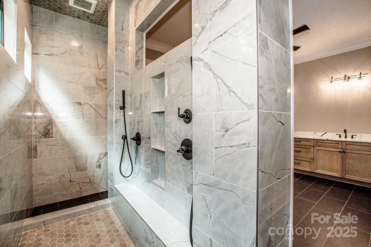 110 Emmaline Court - Photo 22