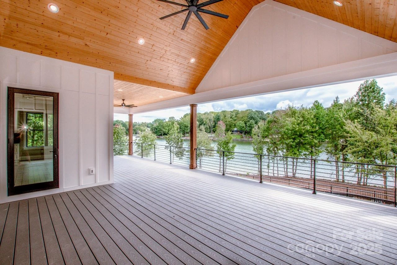 110 Emmaline Court - Photo 24