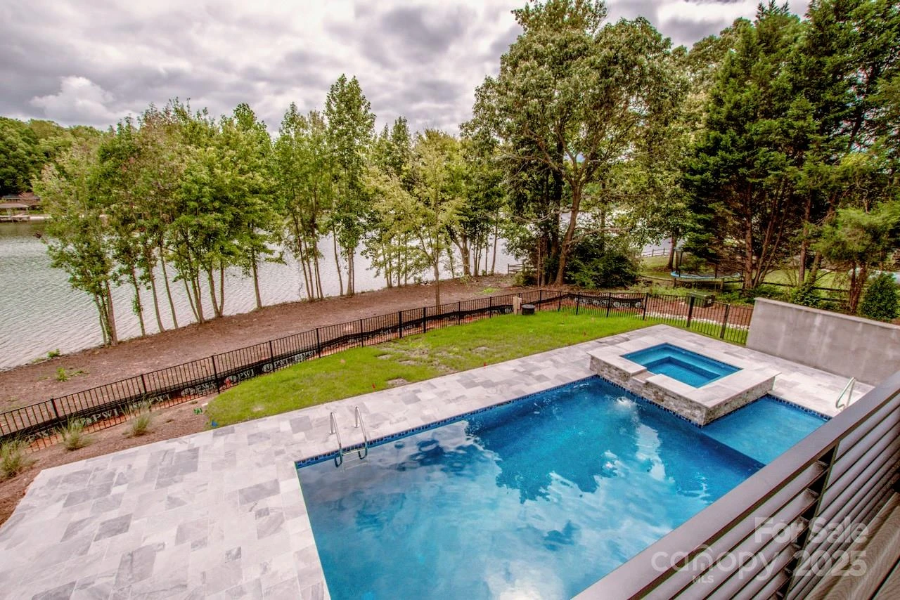 110 Emmaline Court - Photo 26