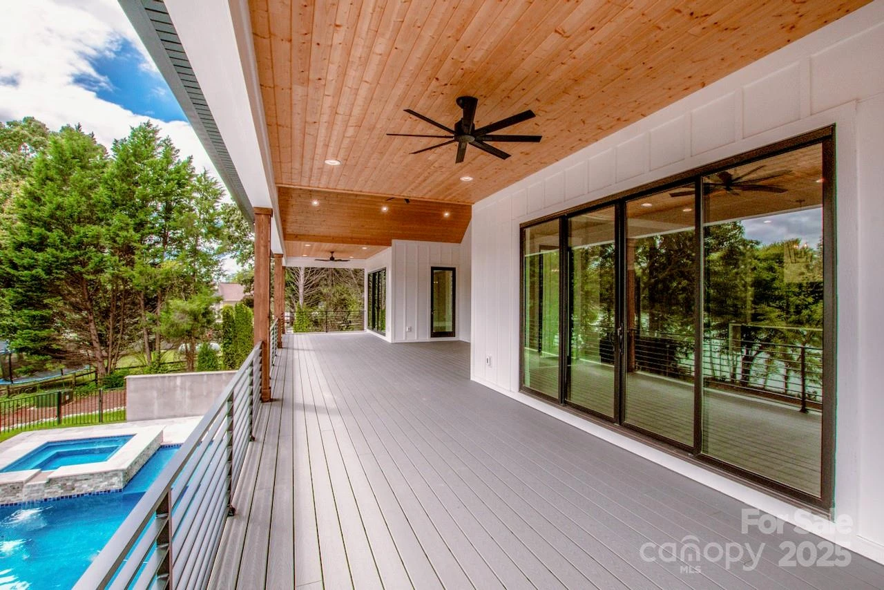 110 Emmaline Court - Photo 27