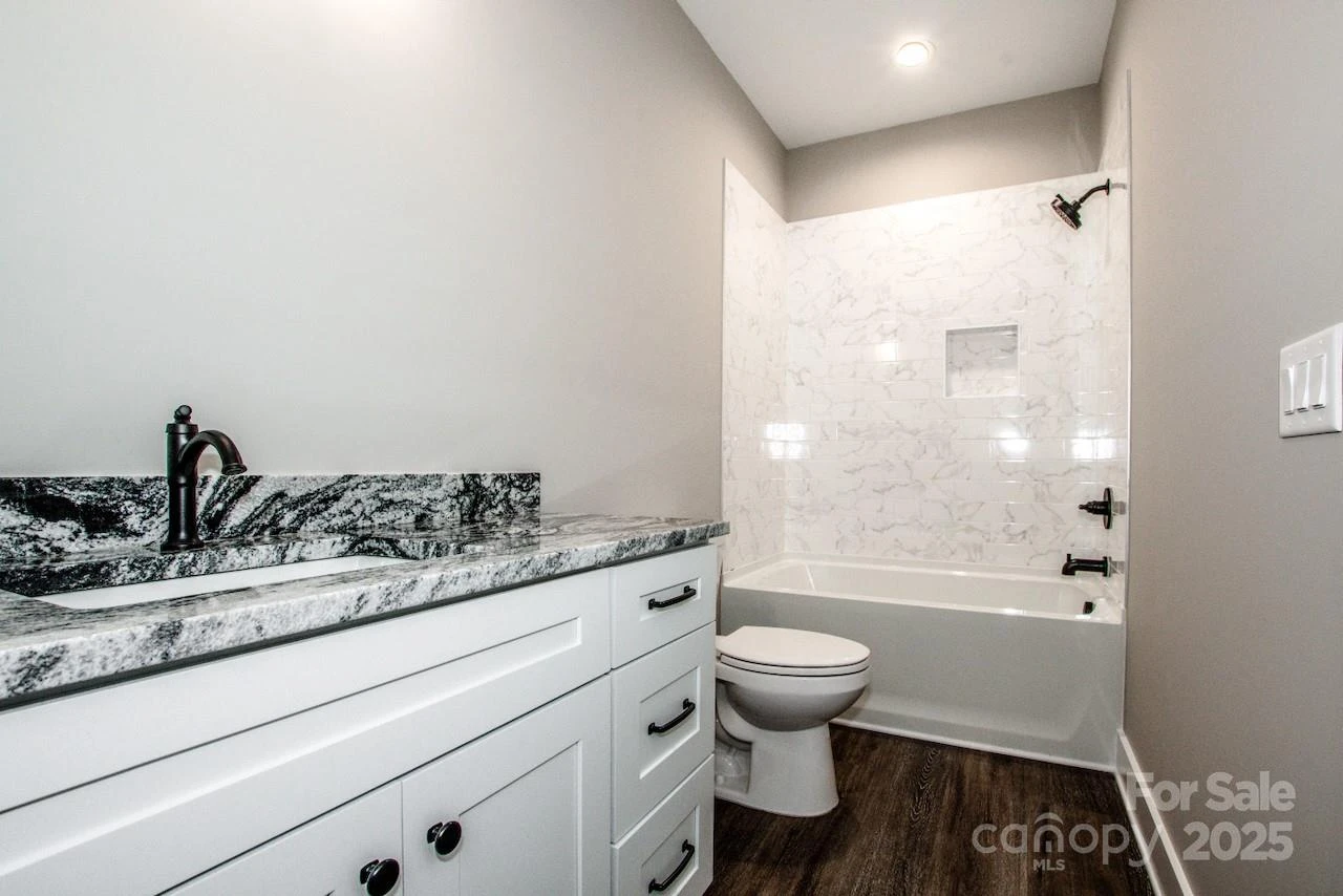 110 Emmaline Court - Photo 33