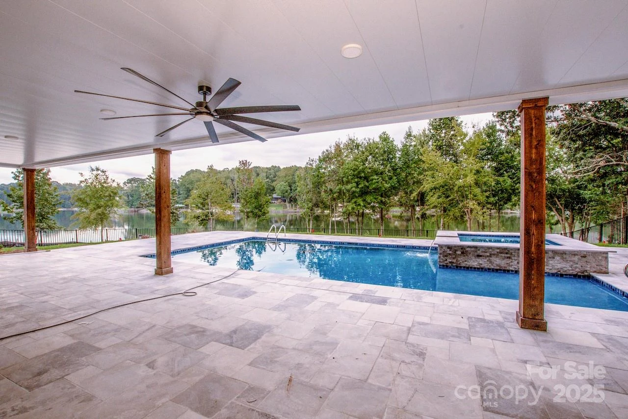 110 Emmaline Court - Photo 6