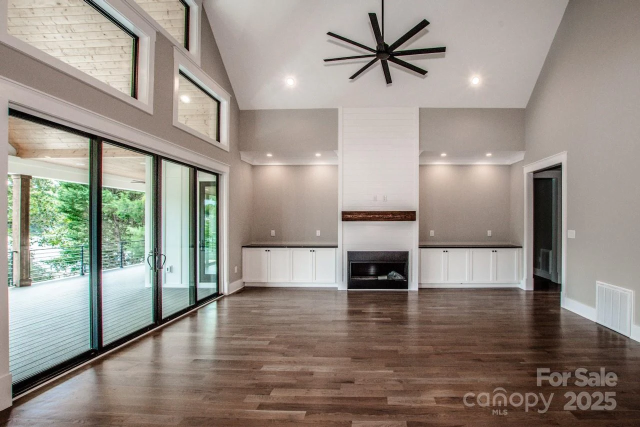 110 Emmaline Court - Photo 10