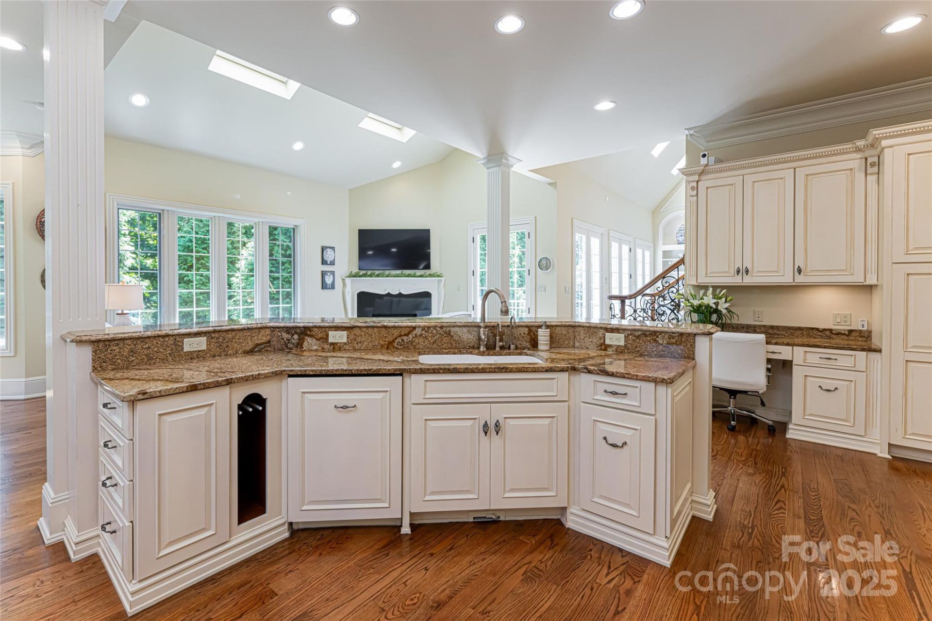 2005 Viburnum Lane - Photo 14