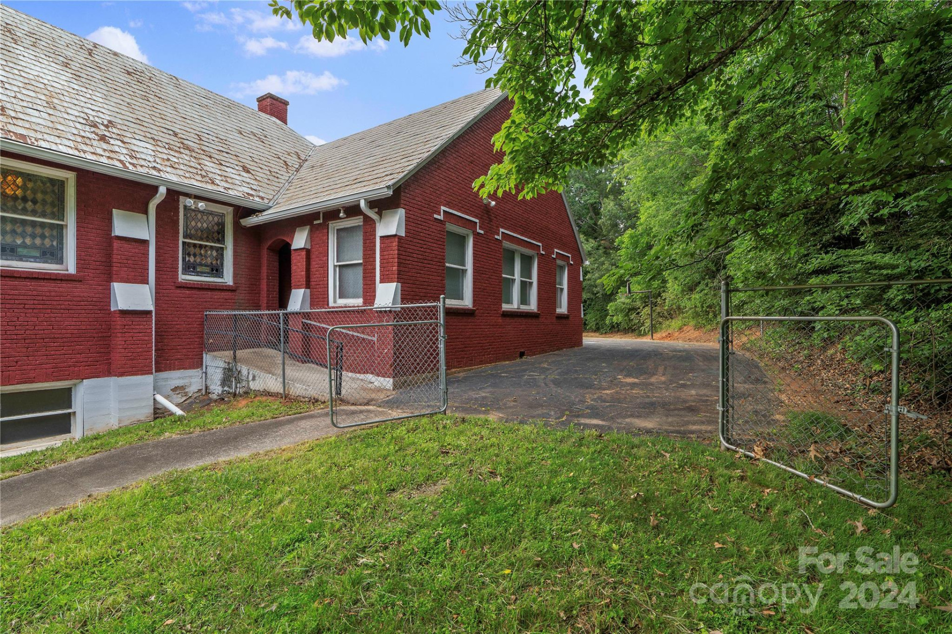 2755 New Leicester Highway - Photo 26