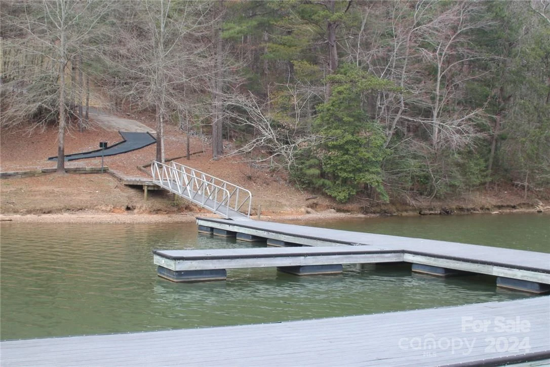 110 Twin Cove Drive - Photo 3