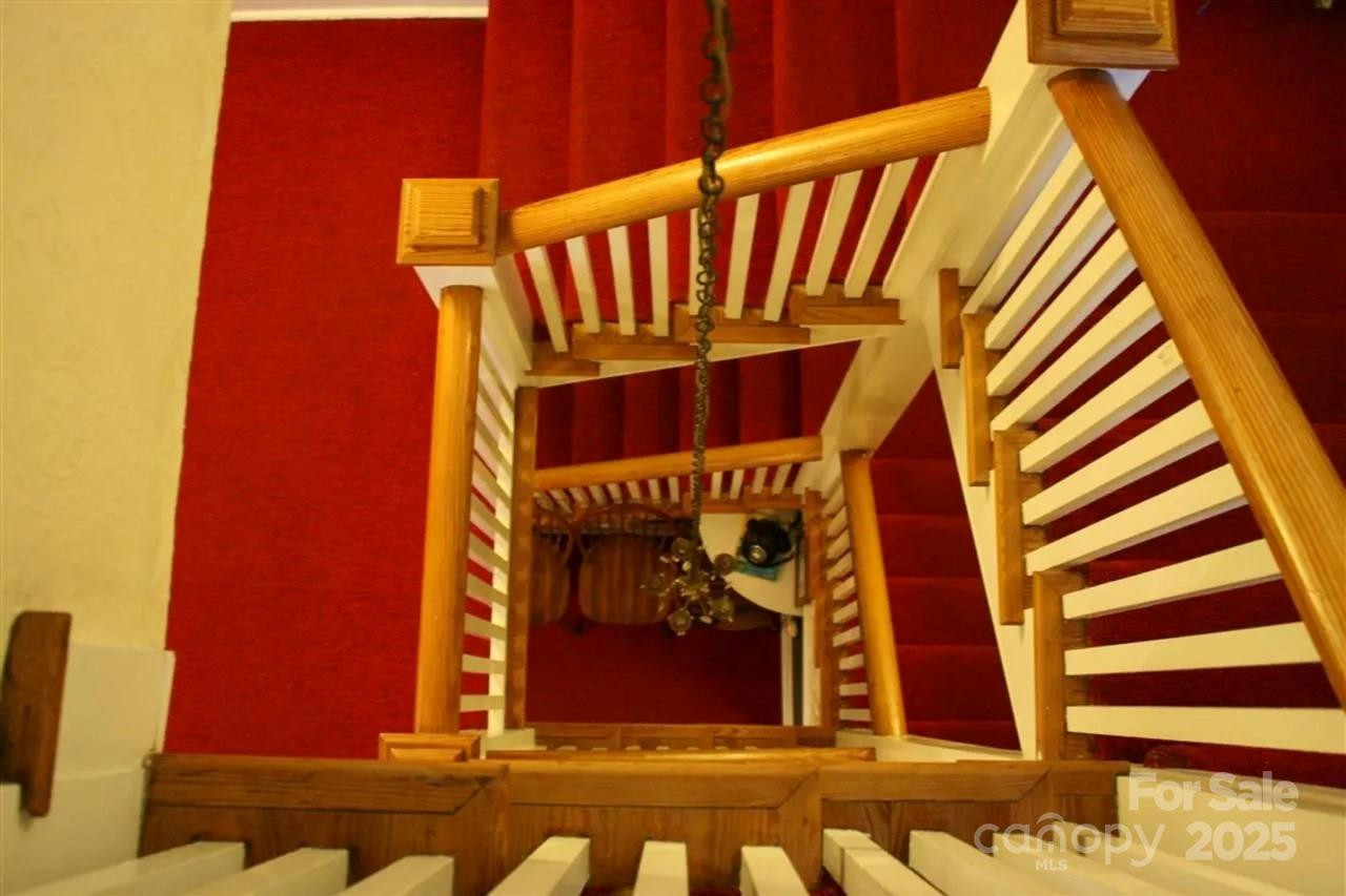 136 Dougherty Street - Photo 17