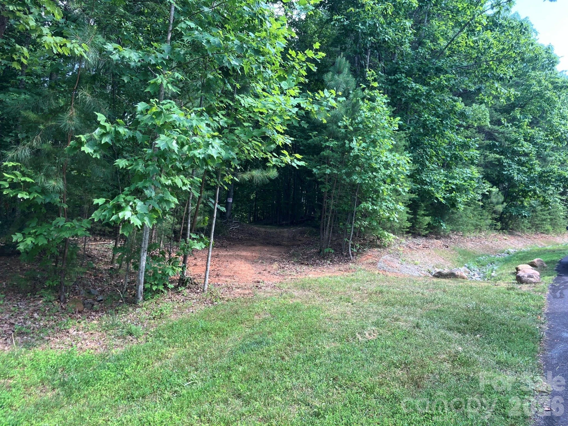 00 Saratoga Drive - Photo 11