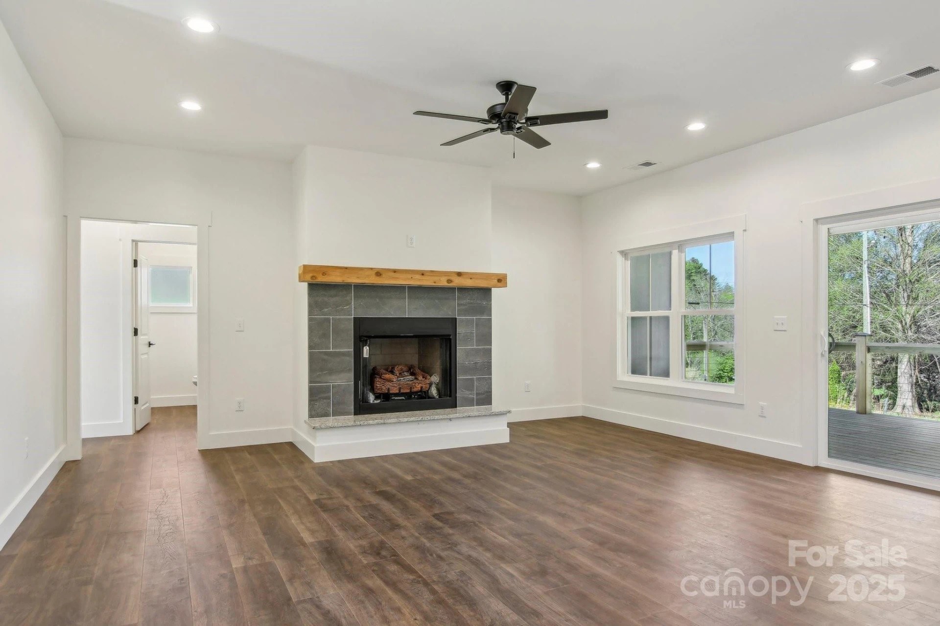 35 Haywood Park Drive - Photo 12