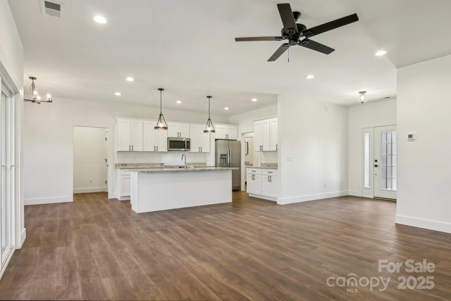 35 Haywood Park Drive - Photo 16