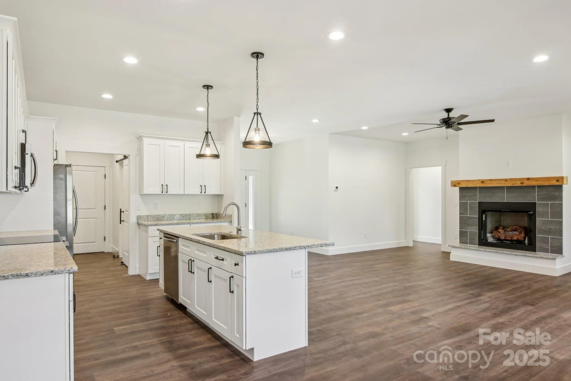 35 Haywood Park Drive - Photo 22