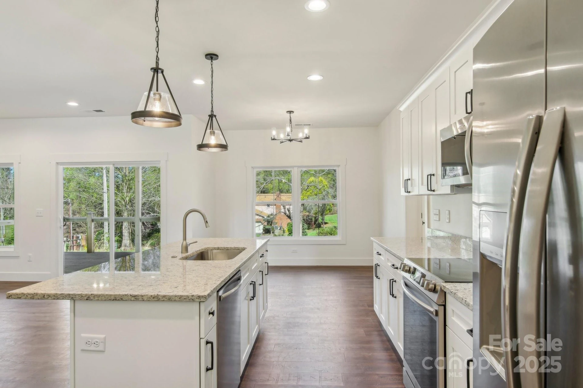 35 Haywood Park Drive - Photo 23