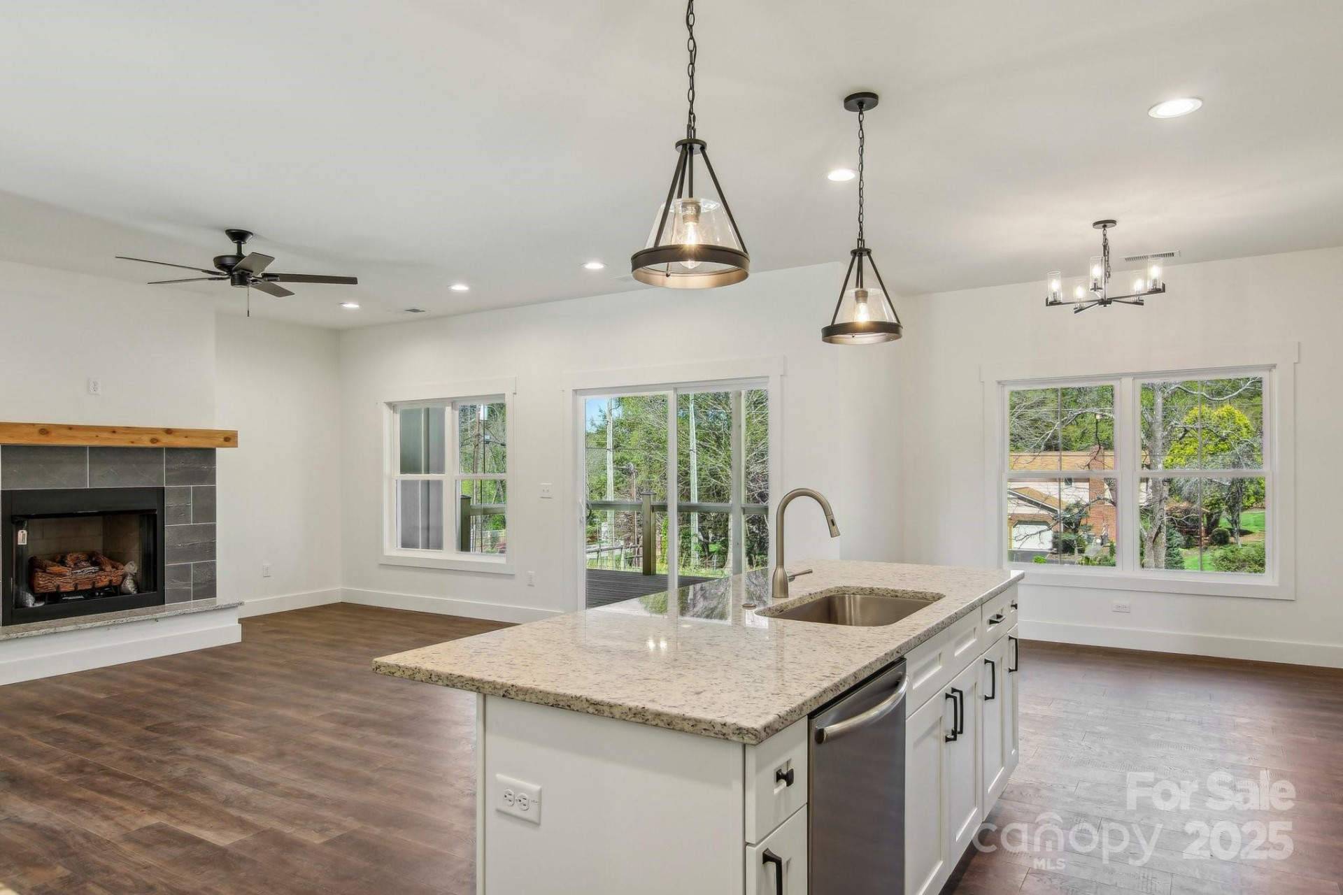 35 Haywood Park Drive - Photo 24