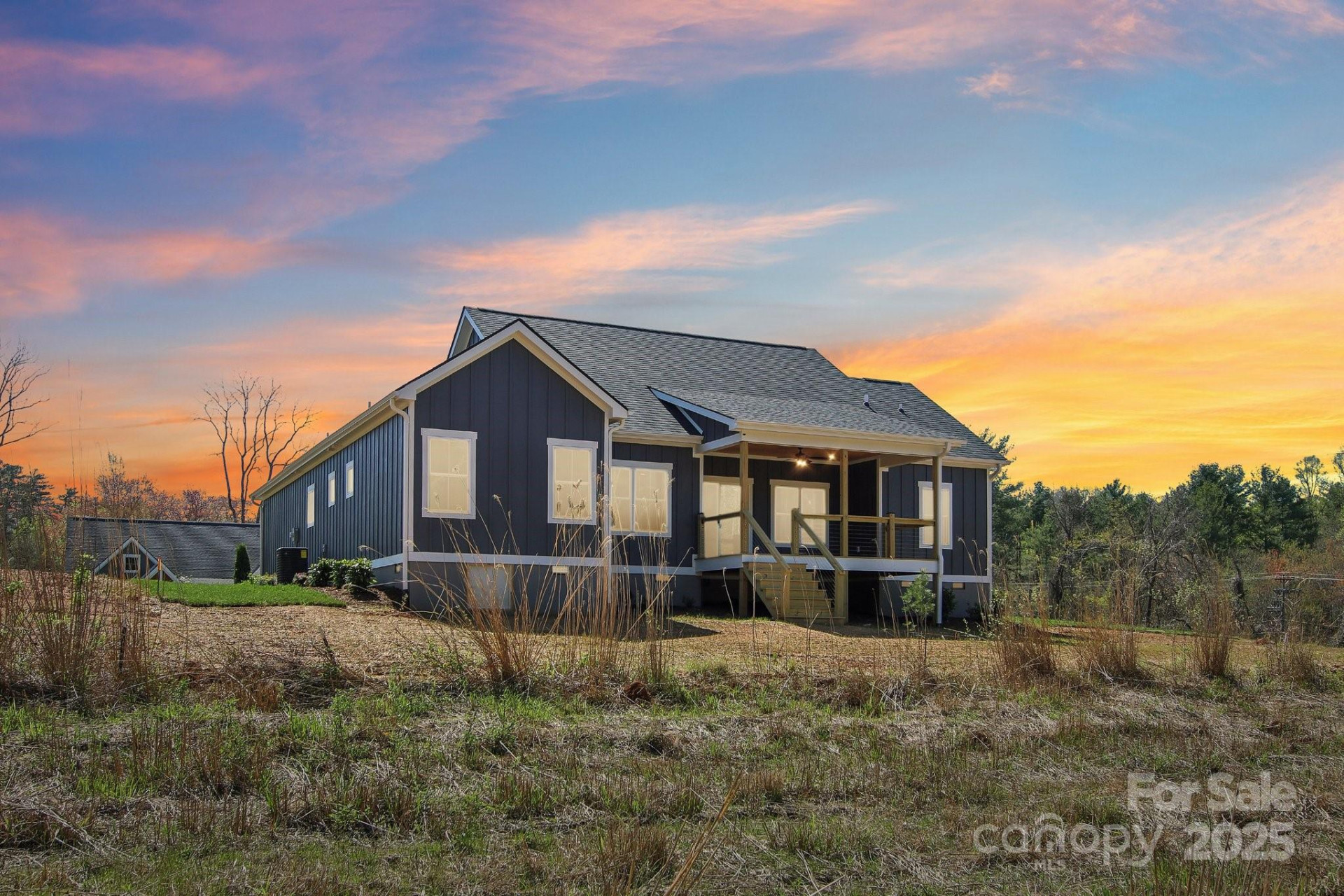 35 Haywood Park Drive - Photo 4