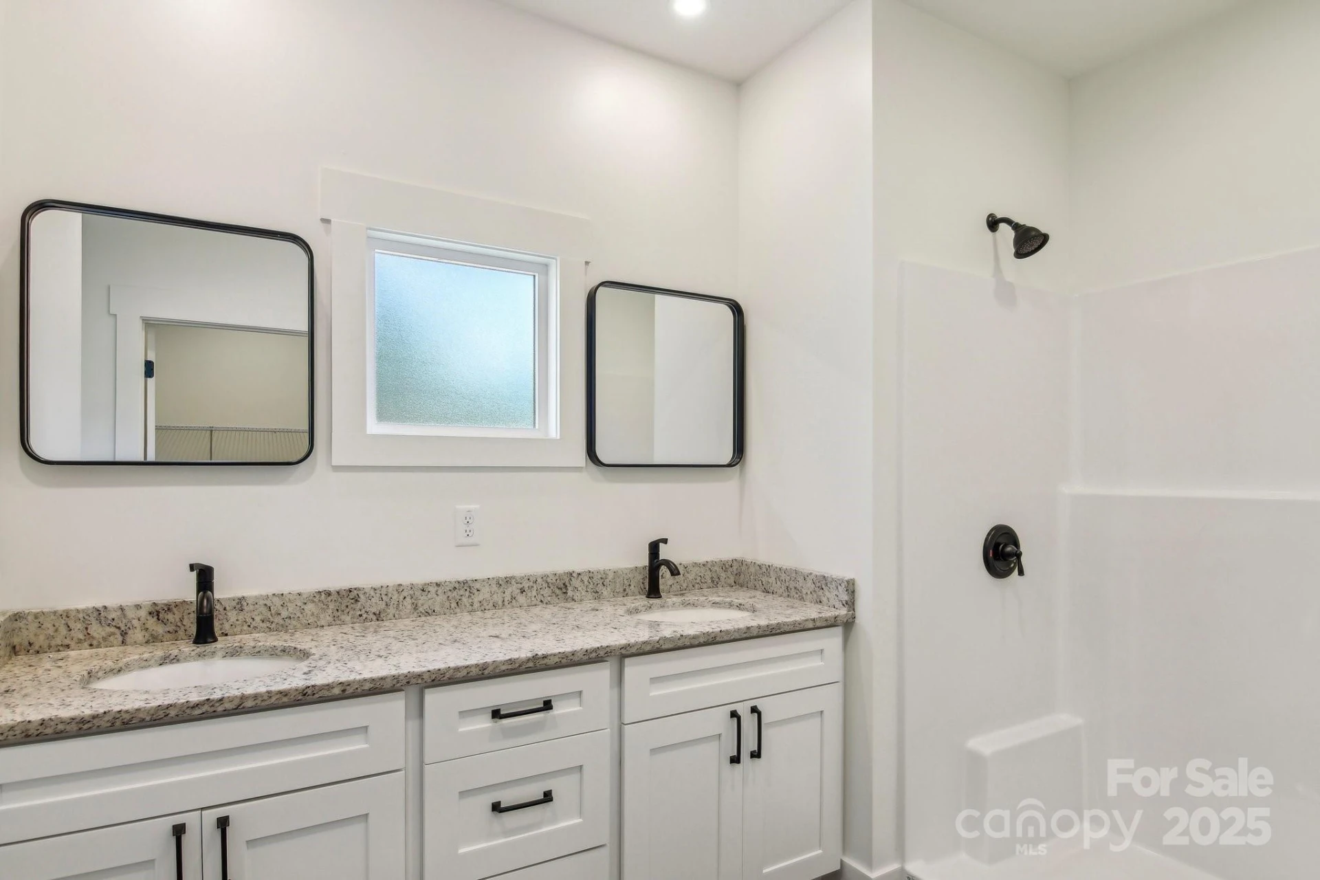 35 Haywood Park Drive - Photo 39