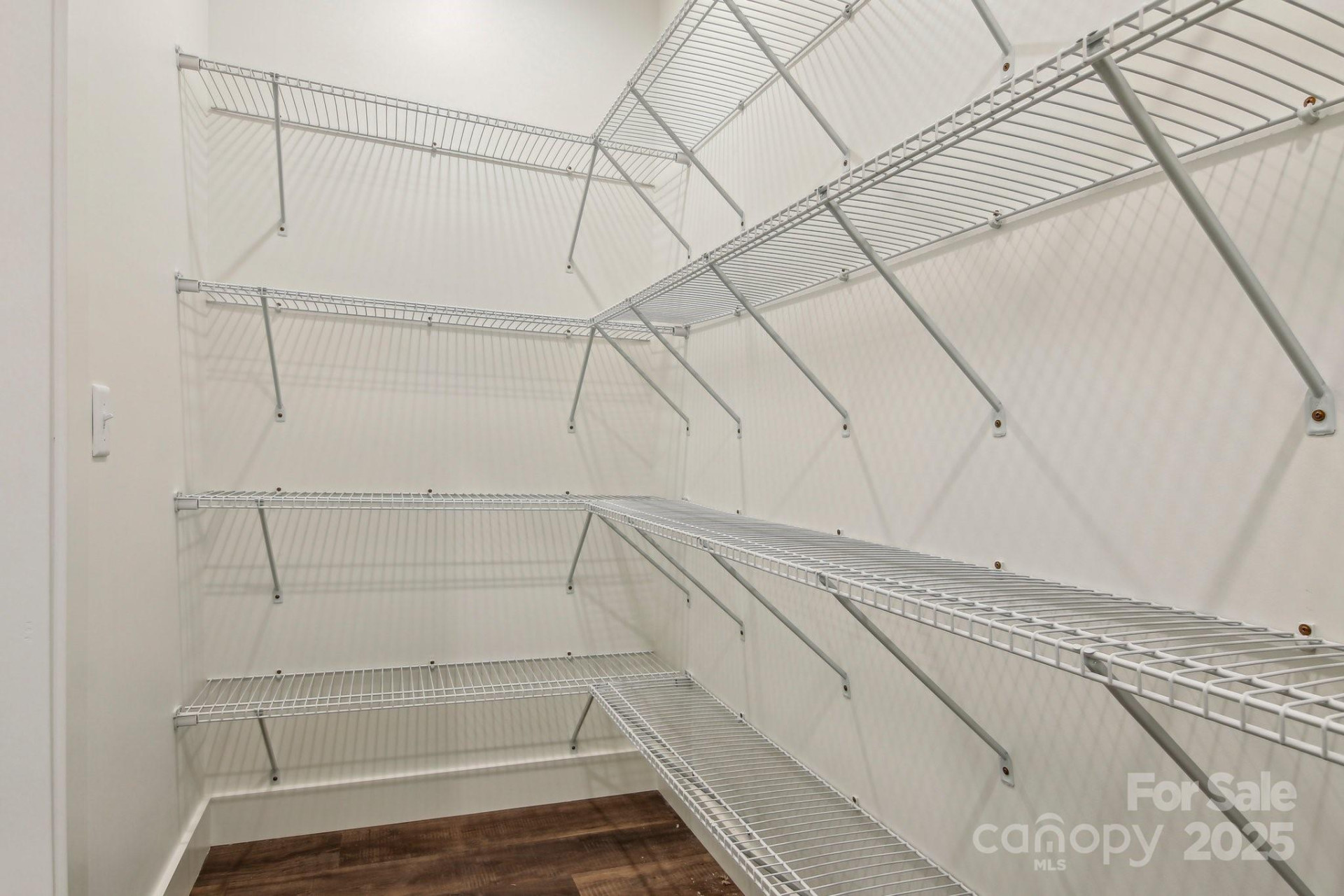 35 Haywood Park Drive - Photo 41