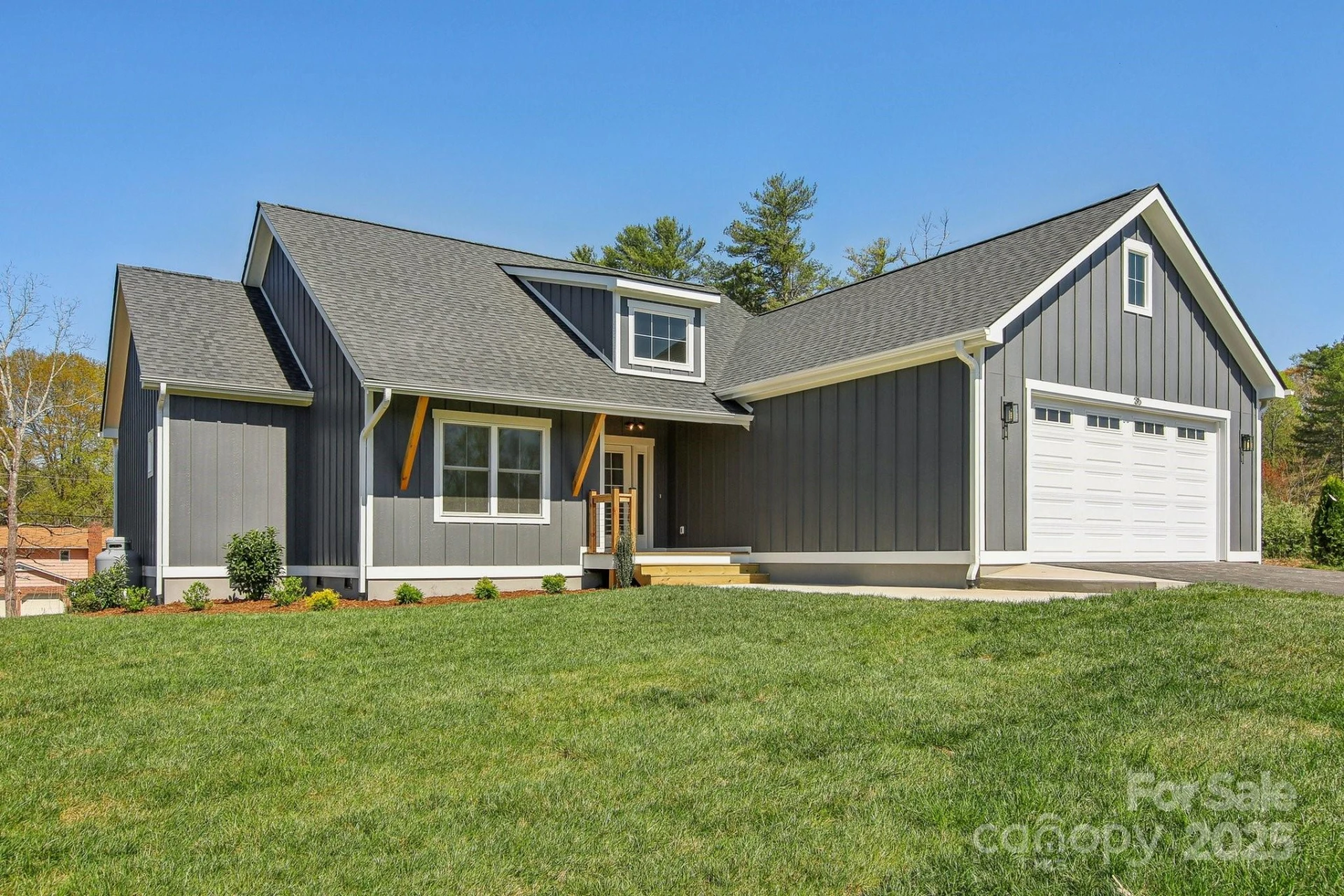 35 Haywood Park Drive - Photo 9
