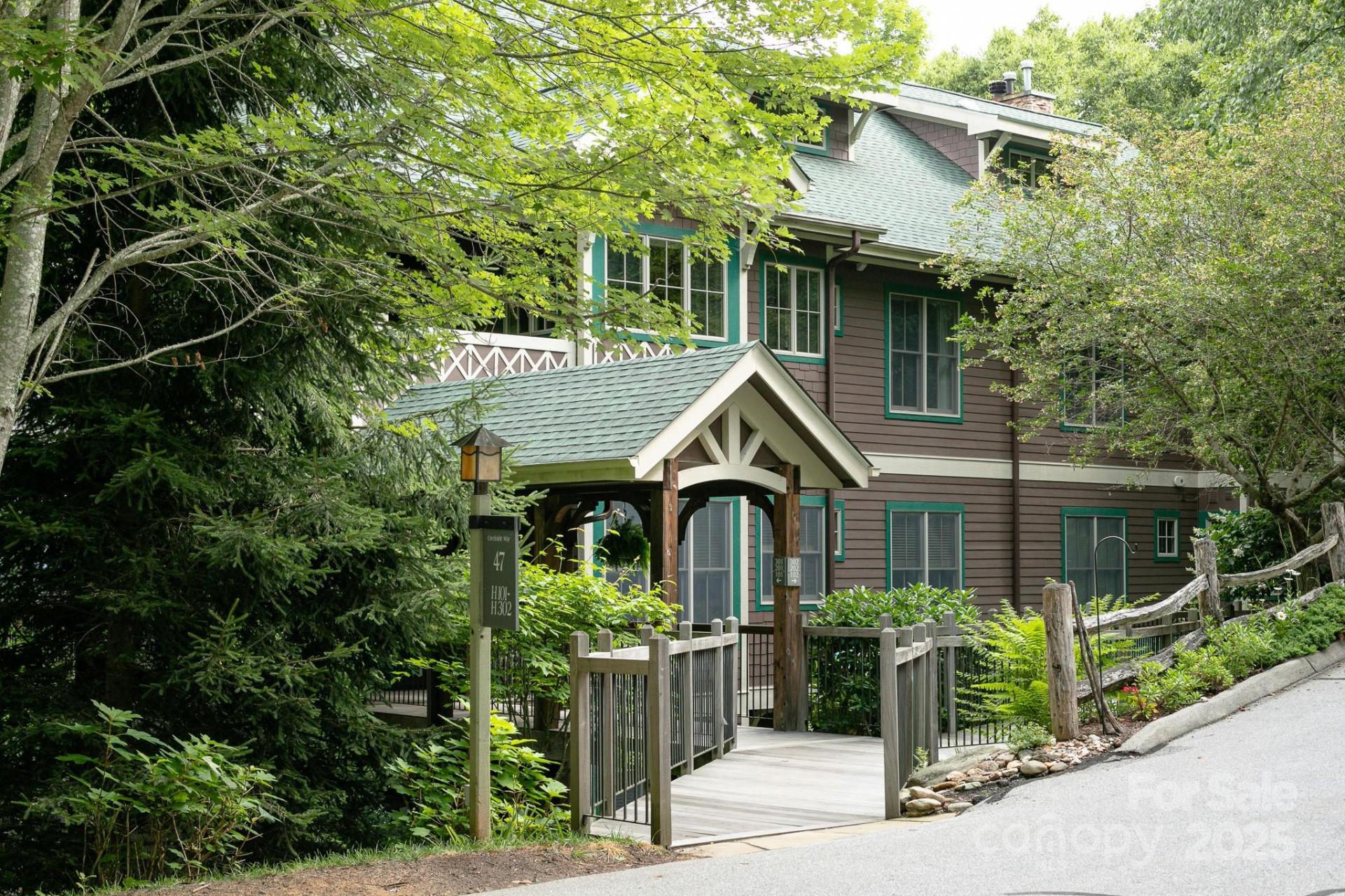 47 Creekside Way #H/102 - Photo 32