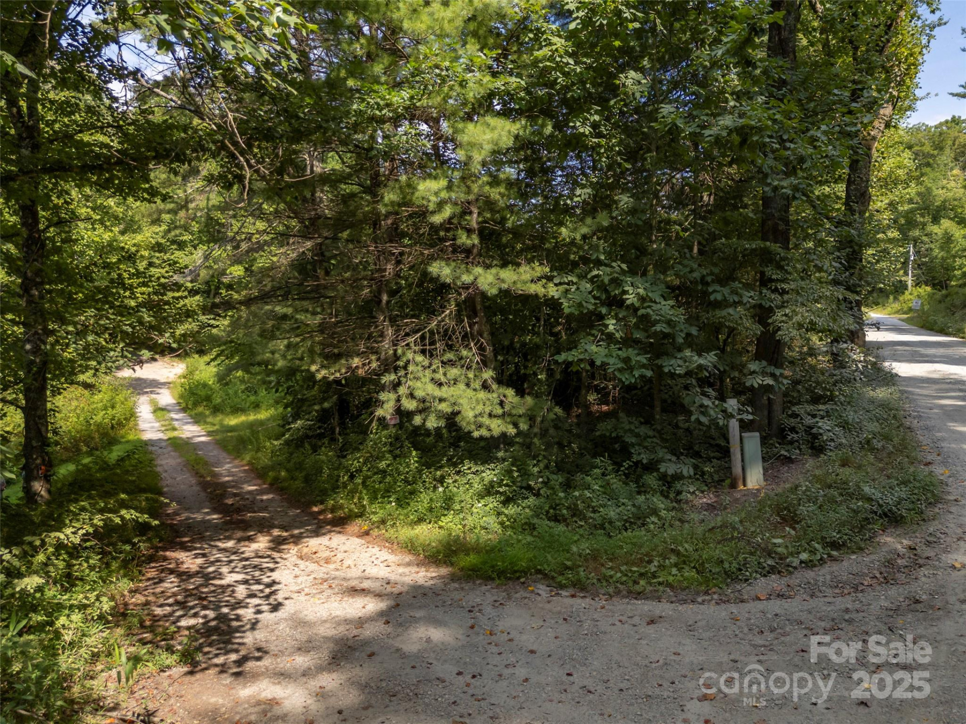 1084 Old Howard Gap Road - Photo 26