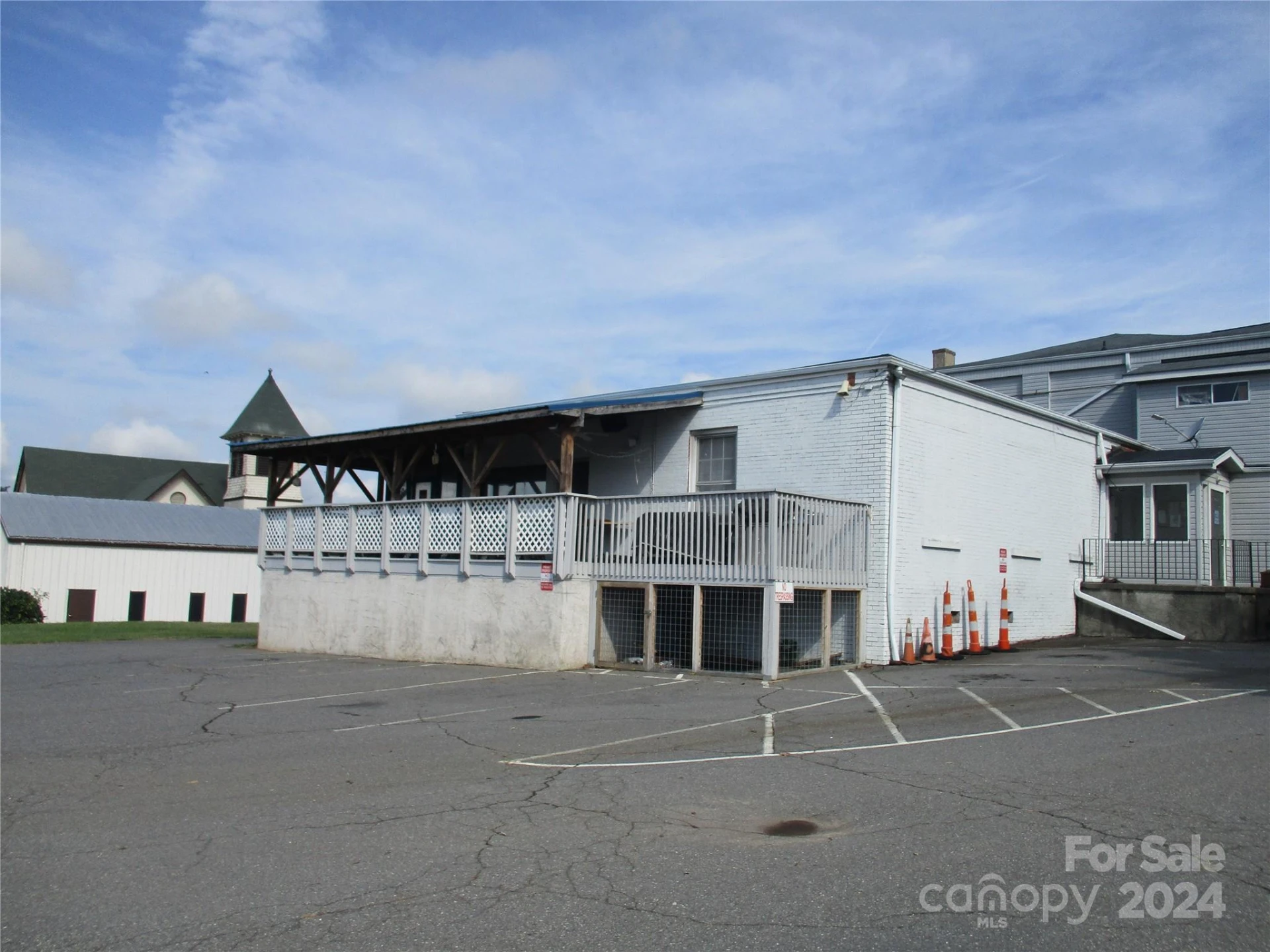 232 Haywood Street - Photo 5