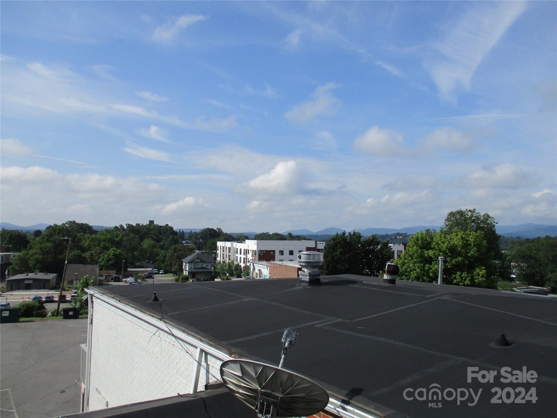 232 Haywood Street - Photo 7