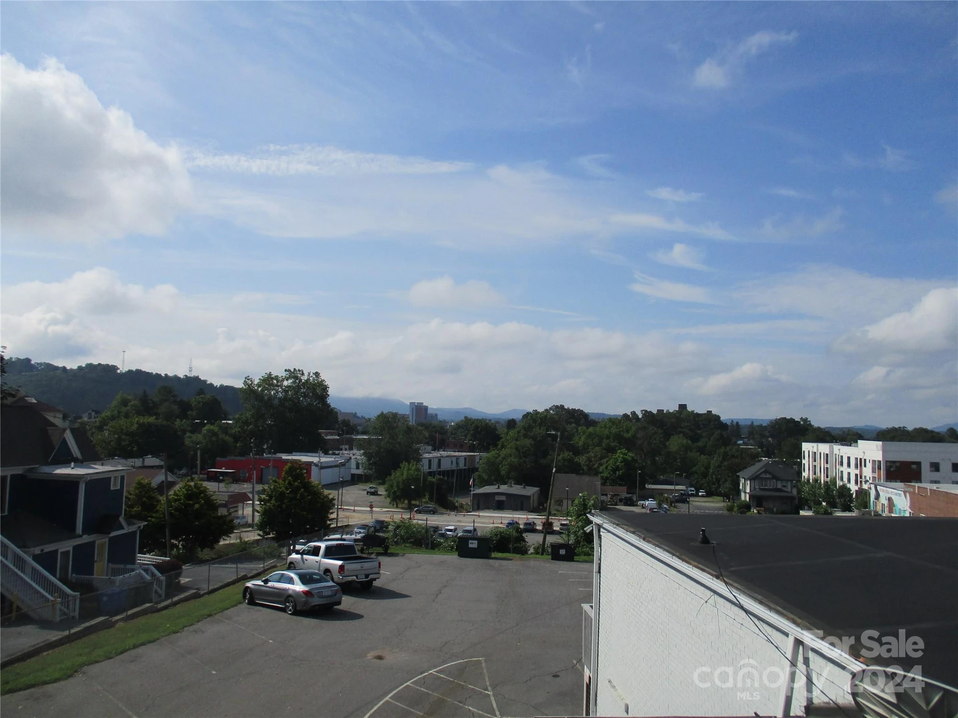 232 Haywood Street - Photo 8