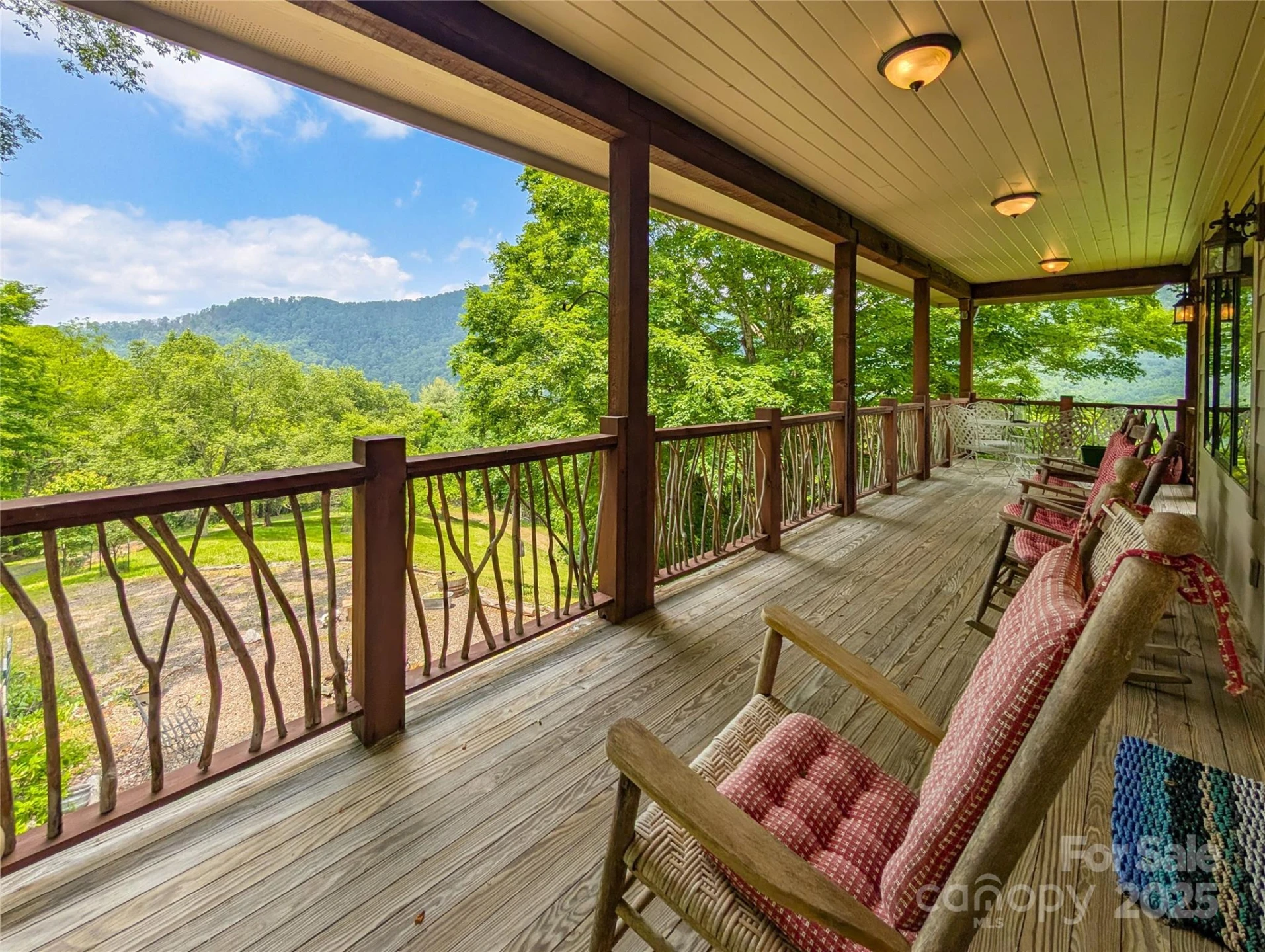 72 Pilgrims Lane - Photo 9