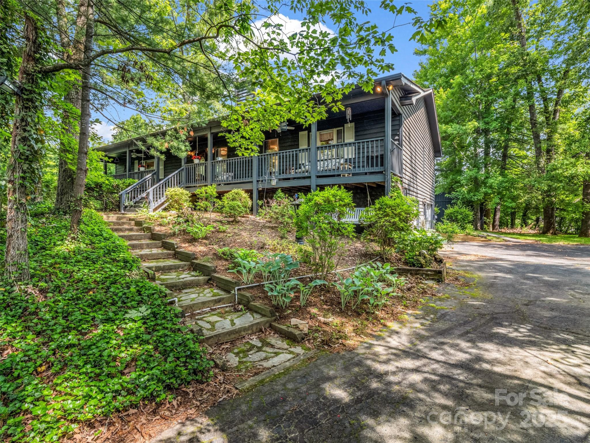 174 Chippendale Drive - Photo 4