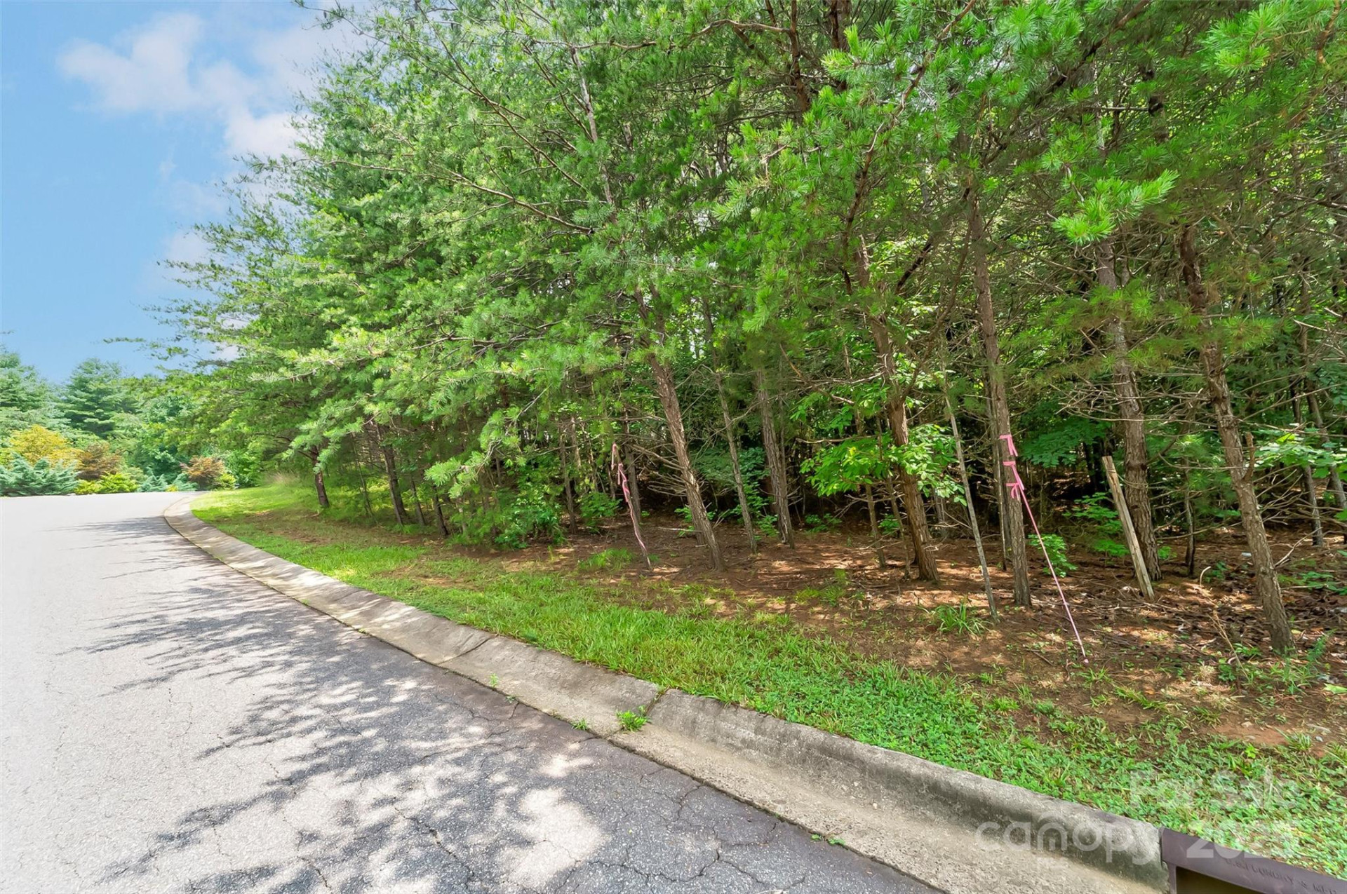 1277 Northview Drive - Photo 10