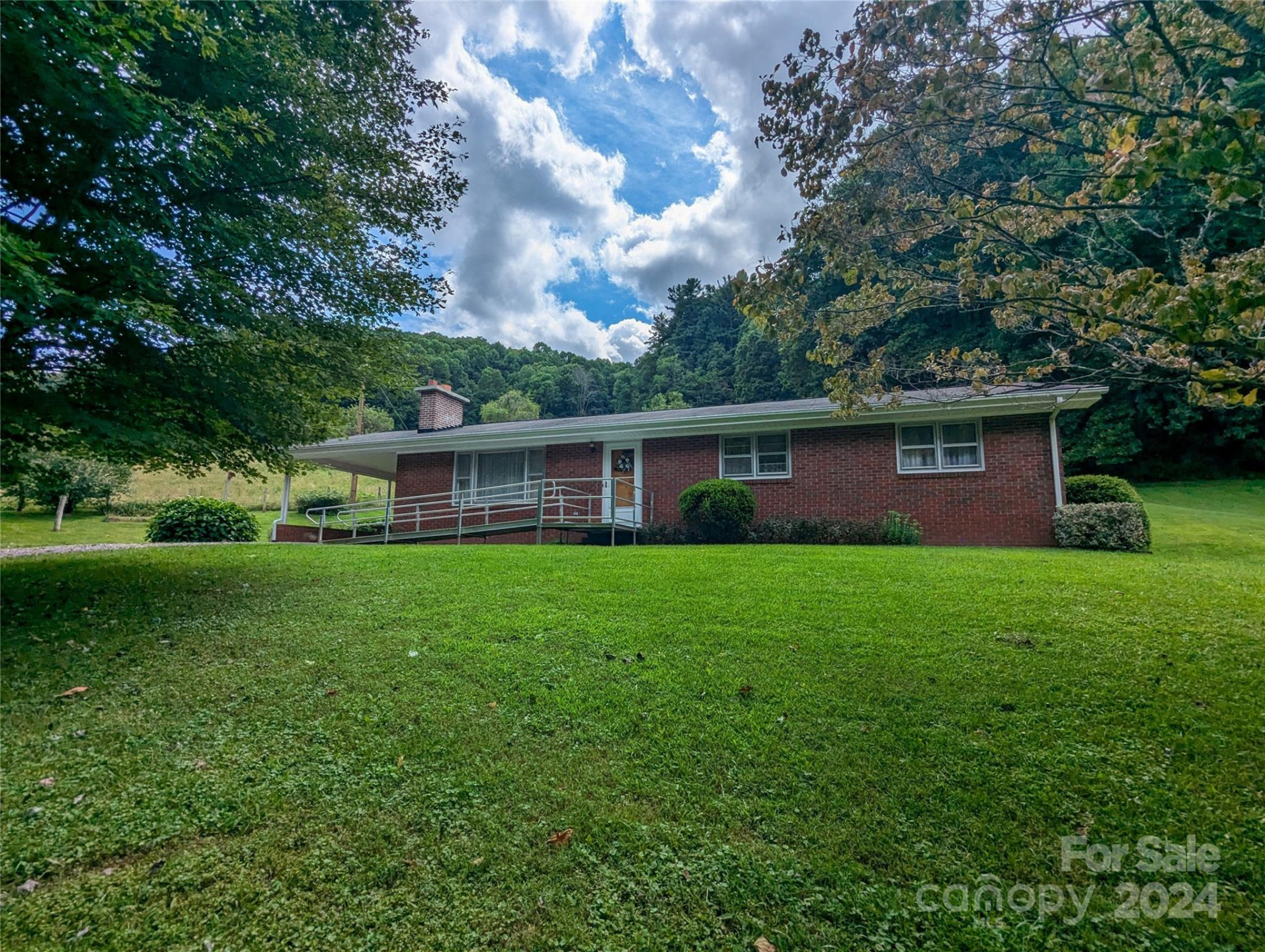 1524 Seven Mile Ridge Road - Photo 2