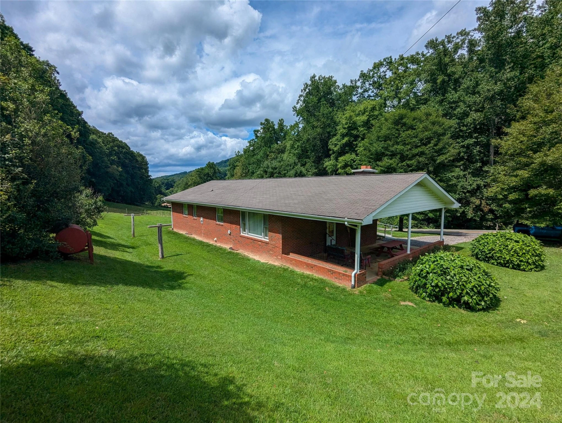 1524 Seven Mile Ridge Road - Photo 3
