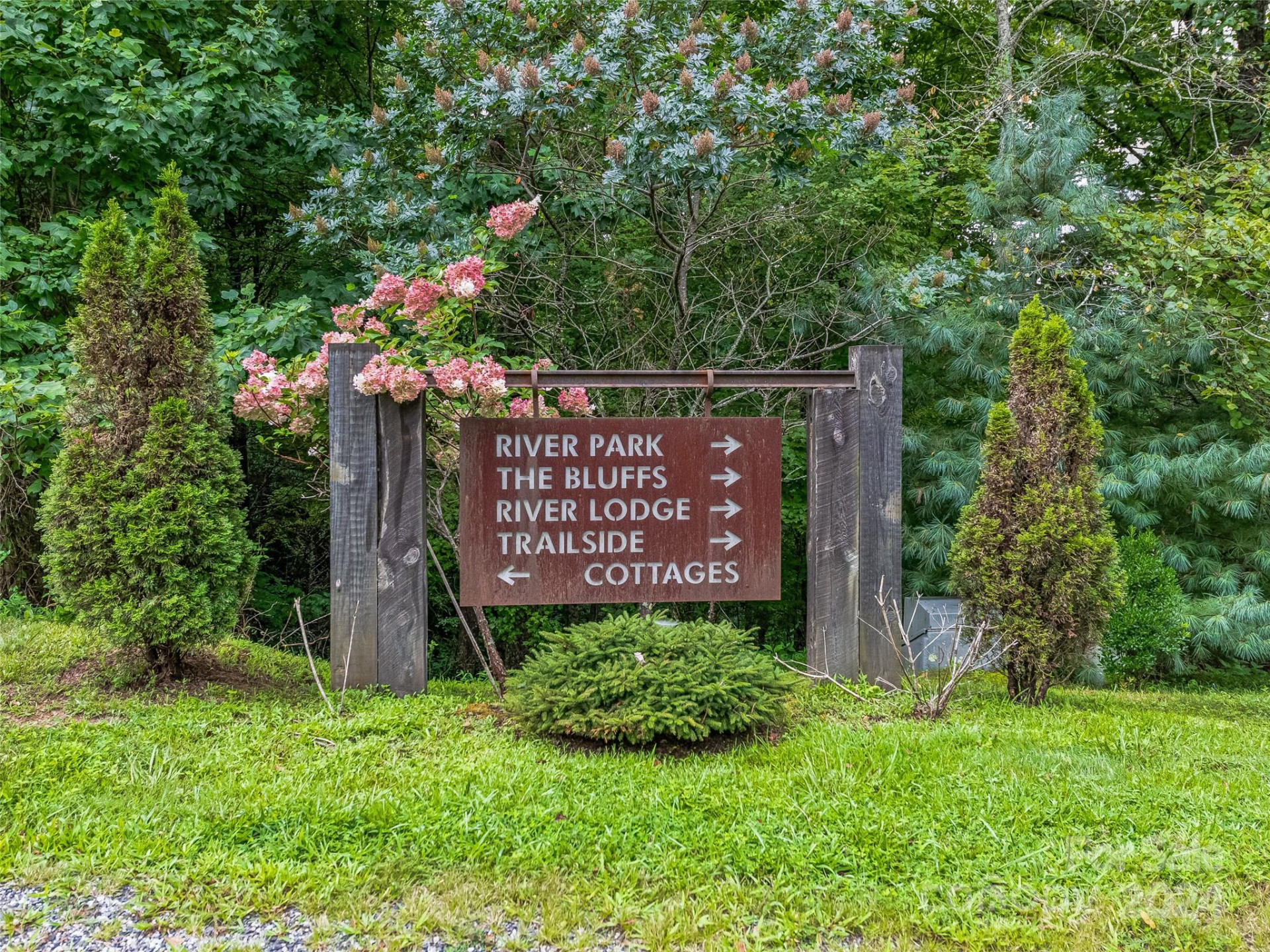 4155 French Broad Parkway - Photo 27