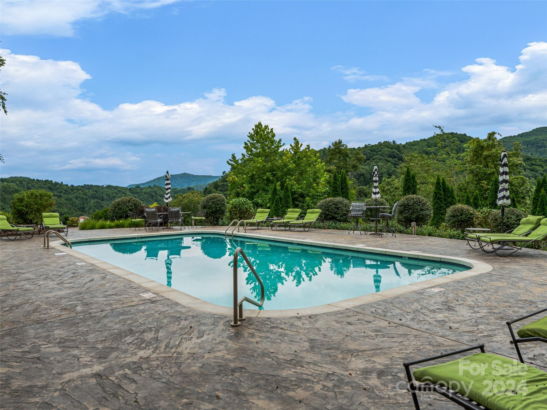 4155 French Broad Parkway - Photo 34